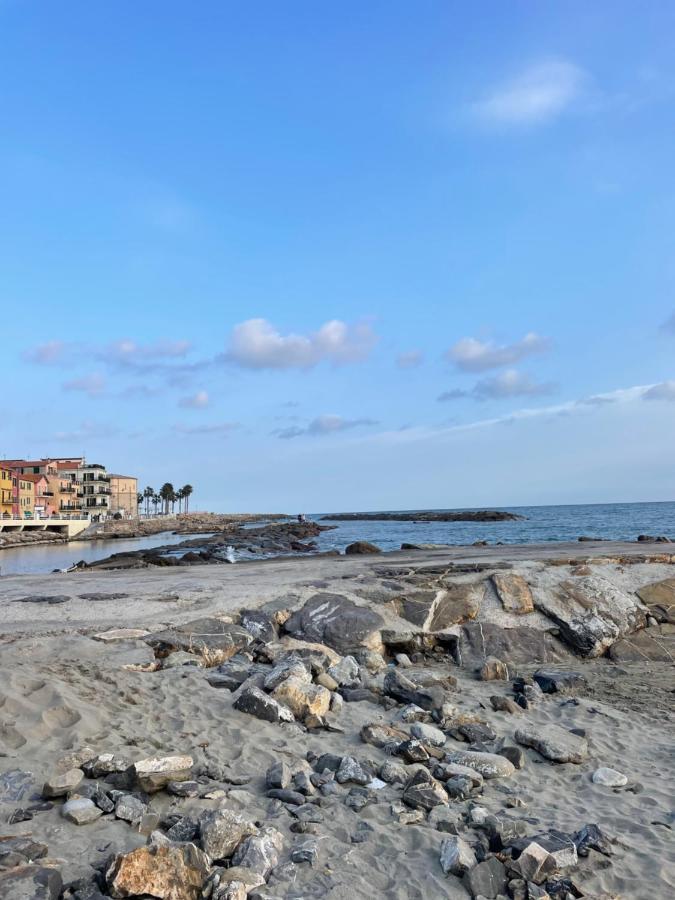 Casa Del Cardinale Appartement Santo Stefano al Mare Buitenkant foto