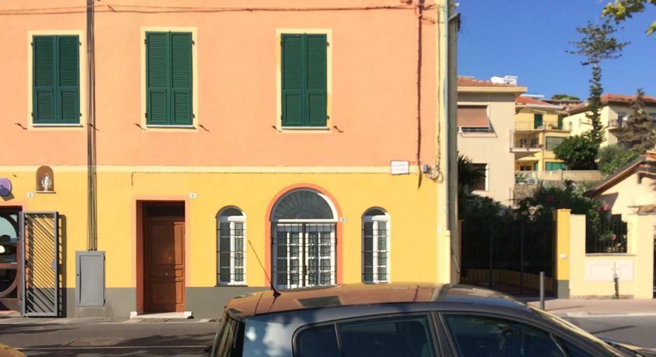 Casa Del Cardinale Appartement Santo Stefano al Mare Buitenkant foto