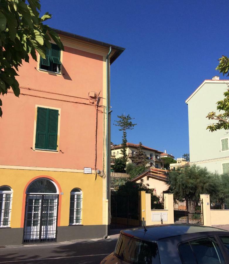 Casa Del Cardinale Appartement Santo Stefano al Mare Buitenkant foto